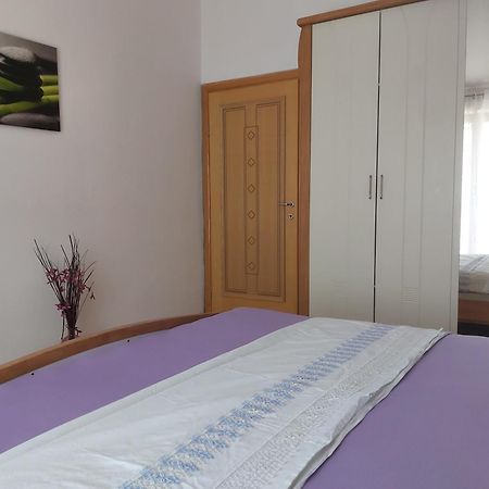 Beautiful Apartment 80 M From The Sea Marusici  ห้อง รูปภาพ