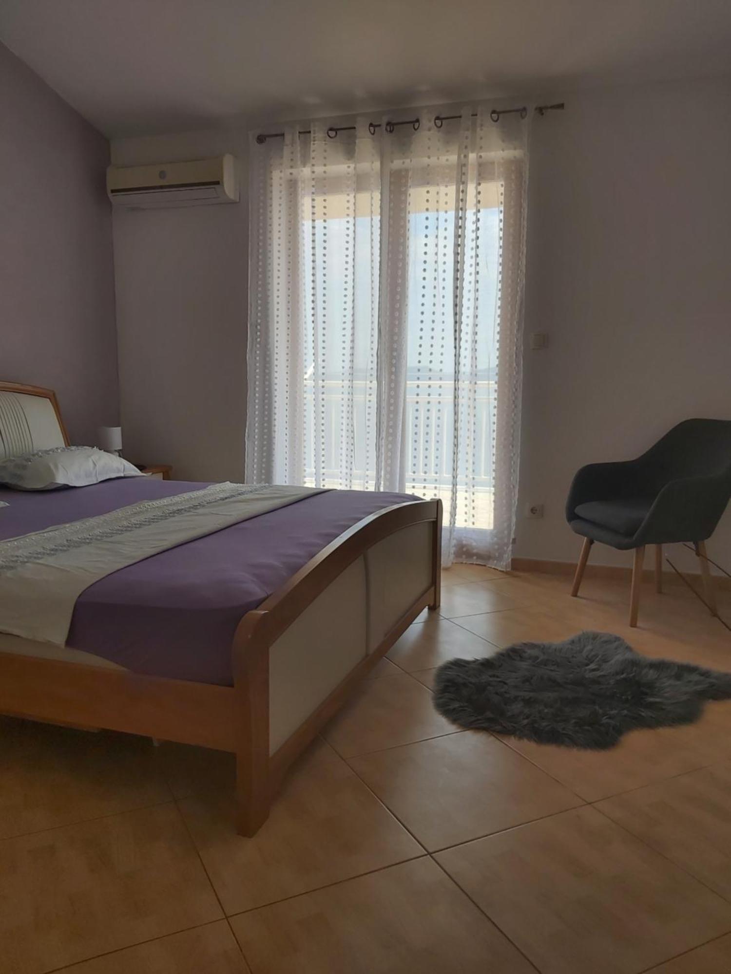 Beautiful Apartment 80 M From The Sea Marusici  ห้อง รูปภาพ